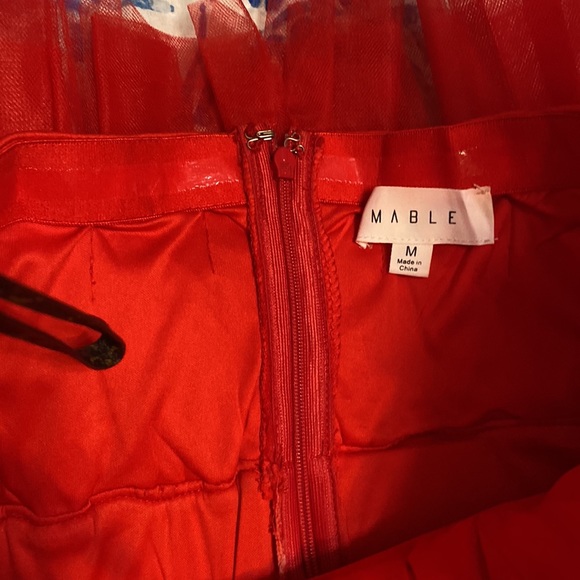 Ruffley mable top - Picture 3 of 3